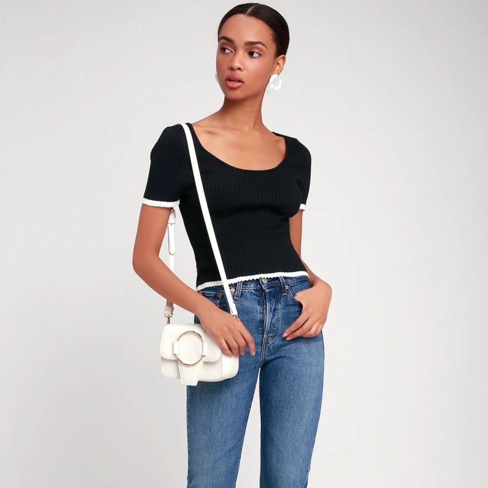 Lulu’s Bretton Black Ribbed Crop Top